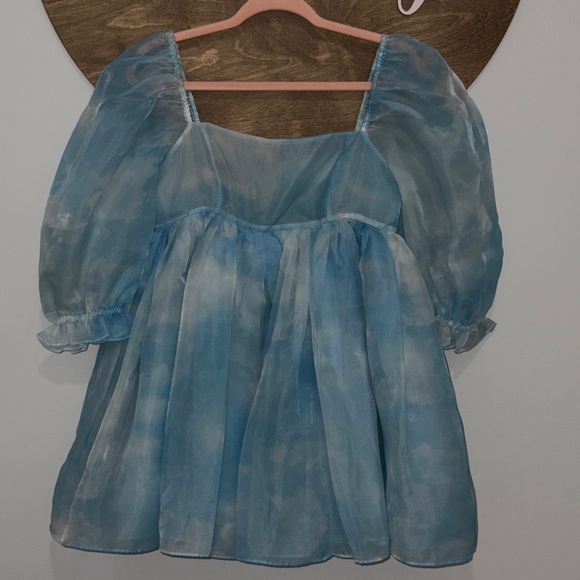 Selkie Puff Dress
Head in the clouds puff dress - Picture 4 of 5